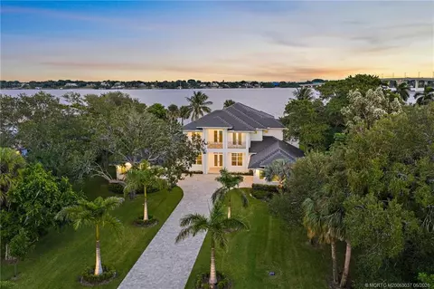 505 SE Saint Lucie Blvd, Stuart, FL 34996