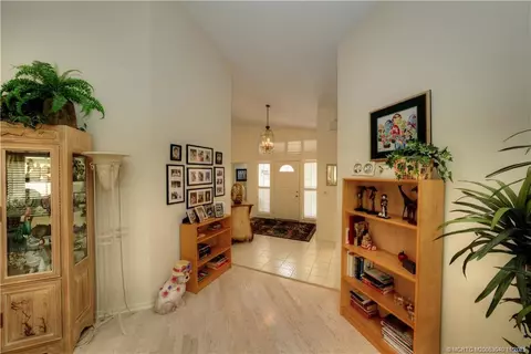 Entry Way - 5903 SE Glen Eagle Way, Stuart, FL 34997 photo 3 of 9