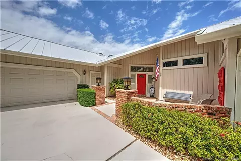 5903 SE Glen Eagle Way, Stuart, FL 34997