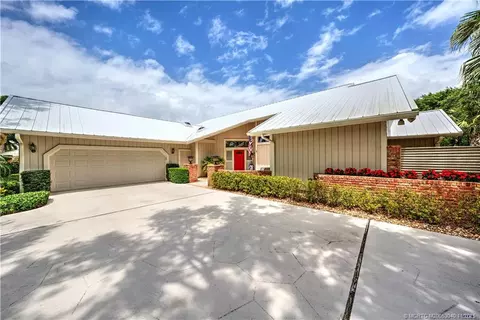 Exterior - 5903 SE Glen Eagle Way, Stuart, FL 34997 photo 1 of 32