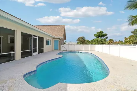 Exterior - 5439 SE Horseshoe Point Rd, Stuart, FL 34997 photo 7 of 12