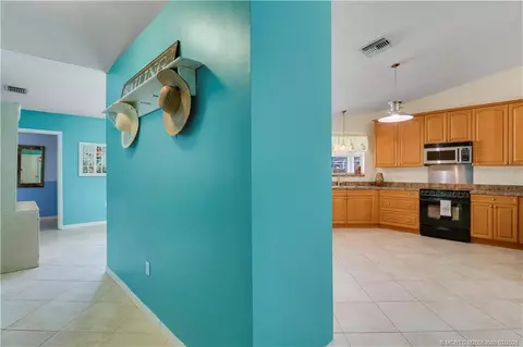 Entry Way - 5439 SE Horseshoe Point Rd, Stuart, FL 34997 photo 2 of 2
