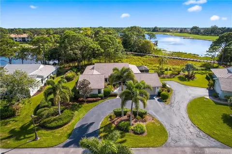 2115 NW Greenbriar Ln, Palm City, FL 34990