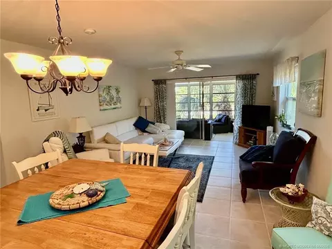 2950 SE Ocean Blvd #54-6, Stuart, FL 34996