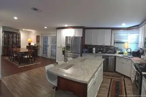 16272 Five Wood Way SW, Indiantown, FL 34956