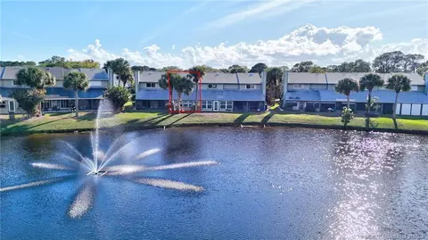 3294 NE Holly Creek Dr, Jensen Beach, FL 34957