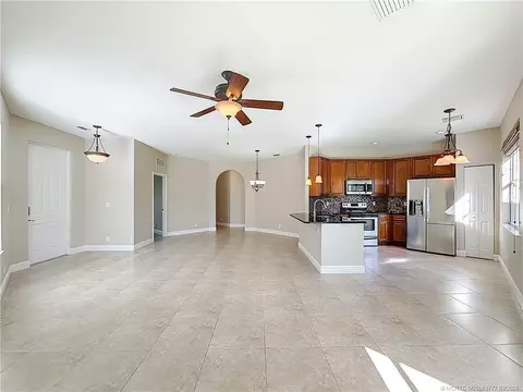 211 SW Deleon Springs Dr, Port Saint Lucie, FL 34986