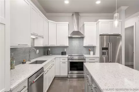 Kitchen - 411 SE High School Ave, Stuart, FL 34994 photo 1 of 3