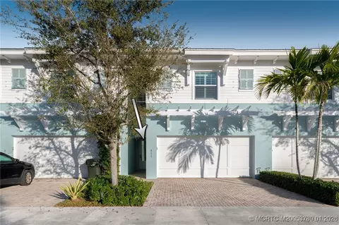 Other - 411 SE High School Ave, Stuart, FL 34994 photo 8 of 9