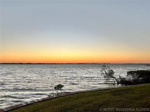 View/Area - 4490 NE Sandpebble Trce #105, Stuart, FL 34996 photo 1 of 8