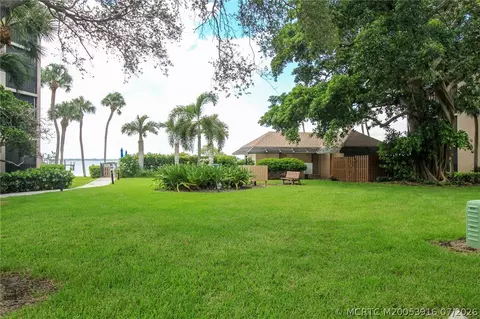 Exterior - 4490 NE Sandpebble Trce #105, Stuart, FL 34996 photo 9 of 10