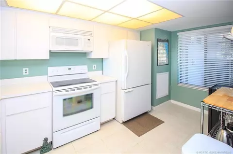 4490 NE Sandpebble Trce #105, Stuart, FL 34996 photo 12