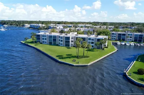 1950 SW Palm City Rd #8-106, Stuart, FL 34994
