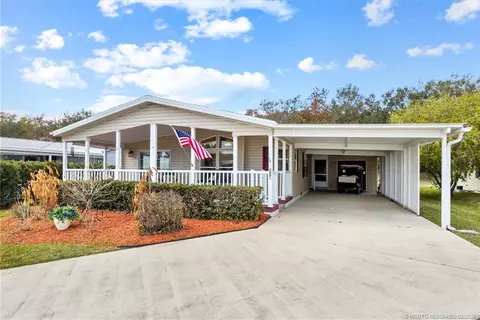 8004 Long Dr, Port Saint Lucie, FL 34952