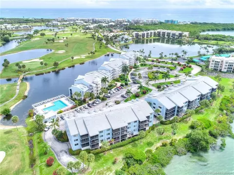 View/Area - 10 NE Plantation Rd #101, Stuart, FL 34996 photo 6 of 6