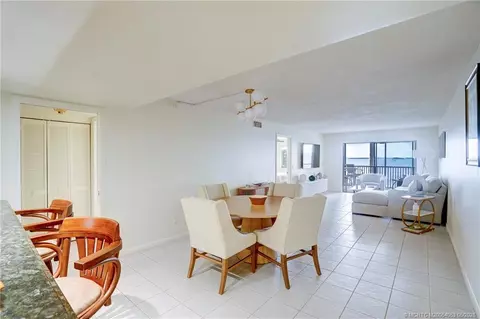 Dining - 10 NE Plantation Rd #101, Stuart, FL 34996 photo 1 of 4