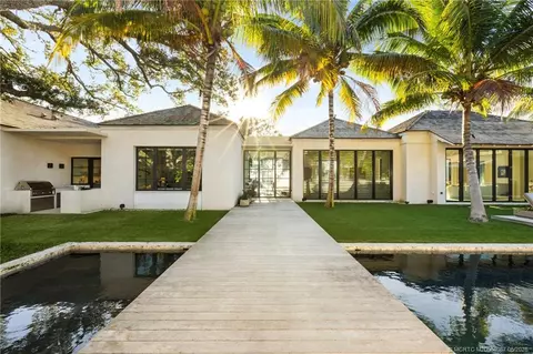 Exterior - 109 S River Rd, Stuart, FL 34996 photo 10 of 41