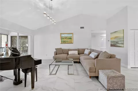 Living - 6433 SE Brandywine Ct #219, Stuart, FL 34997 photo 1 of 3