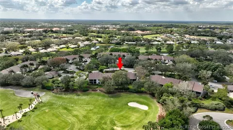 View/Area - 6433 SE Brandywine Ct #219, Stuart, FL 34997 photo 6 of 7