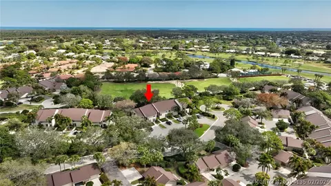 View/Area - 6433 SE Brandywine Ct #219, Stuart, FL 34997 photo 3 of 7