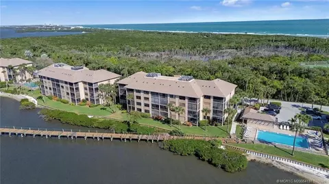 View/Area - 4680 NE Sandpebble Trce #103, Stuart, FL 34996 photo 4 of 5