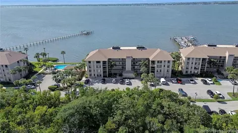 View/Area - 4680 NE Sandpebble Trce #103, Stuart, FL 34996 photo 5 of 5