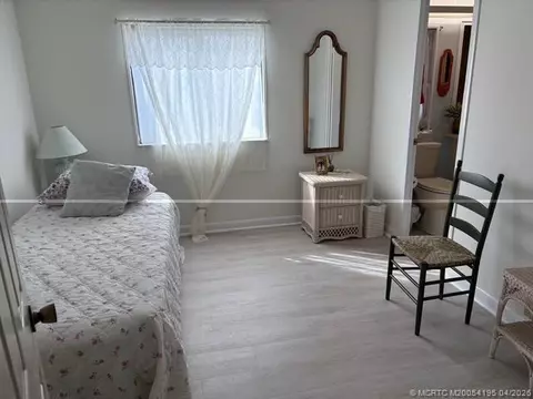 2592 SW Thunderbird Trl, Stuart, FL 34997 photo 11