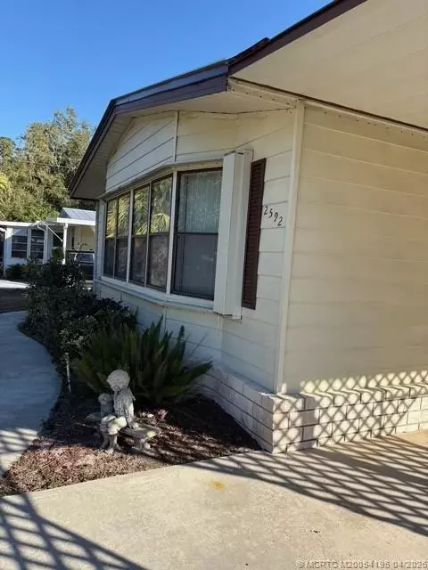 2592 SW Thunderbird Trl, Stuart, FL 34997 photo 21