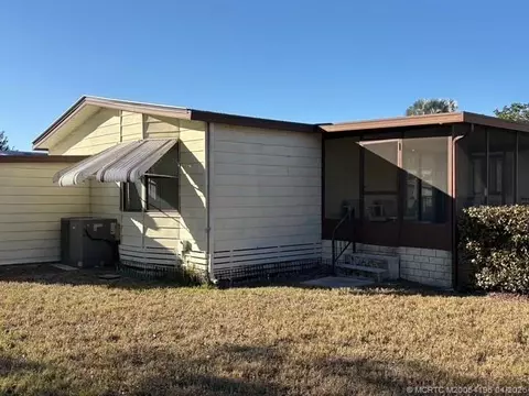 2592 SW Thunderbird Trl, Stuart, FL 34997 photo 23