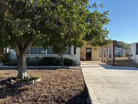 2592 SW Thunderbird Trl, Stuart, FL 34997 photo 18