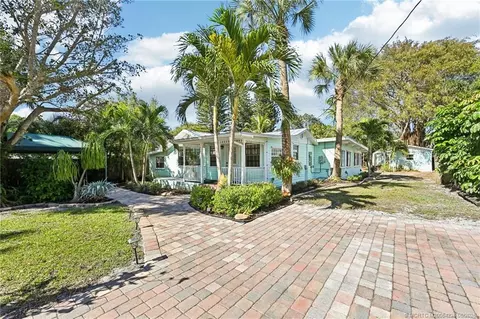 Exterior - 3003 SE River Ter, Stuart, FL 34996 photo 1 of 11