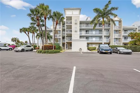 Exterior - 40 NE Plantation Rd #403, Stuart, FL 34996 photo 1 of 5