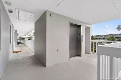 Entry Way - 40 NE Plantation Rd #403, Stuart, FL 34996 photo 2 of 2