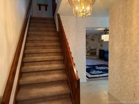 Entry Way - 80 SW Blackburn Ter #3, Stuart, FL 34997 photo 3 of 4