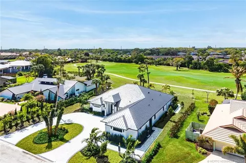 View/Area - 5101 SE Burning Tree Cir, Stuart, FL 34997 photo 6 of 15