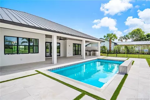 Exterior - 5101 SE Burning Tree Cir, Stuart, FL 34997 photo 11 of 14