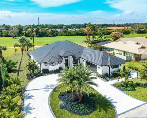 View/Area - 5101 SE Burning Tree Cir, Stuart, FL 34997 photo 2 of 15