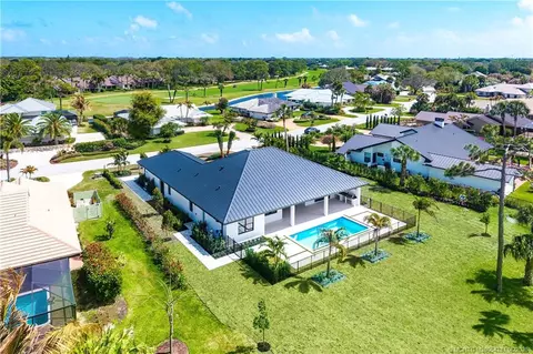 View/Area - 5101 SE Burning Tree Cir, Stuart, FL 34997 photo 4 of 15