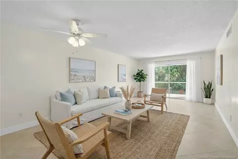 2950 SE Ocean Blvd #12-2, Stuart, FL 34996