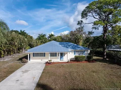 632 NW Sunset Dr, Stuart, FL 34994