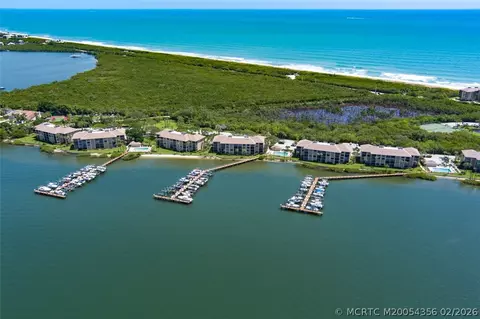 4680 NE Sandpebble Trce #305, Stuart, FL 34996