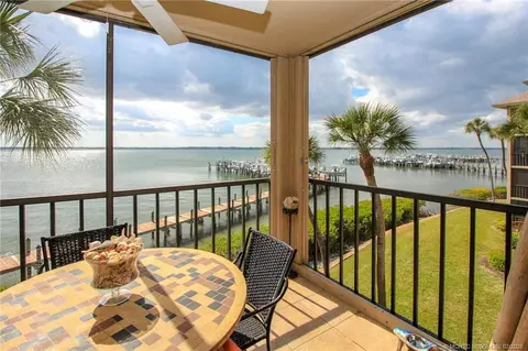 4680 NE Sandpebble Trce #305, Stuart, FL 34996