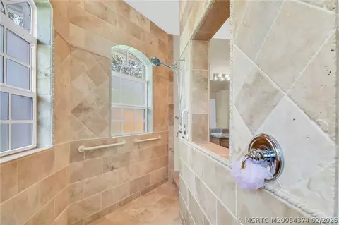 Bath - 3006 SE Doubleton Dr, Stuart, FL 34997 photo 6 of 6