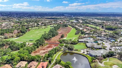 View/Area - 3006 SE Doubleton Dr, Stuart, FL 34997 photo 7 of 11