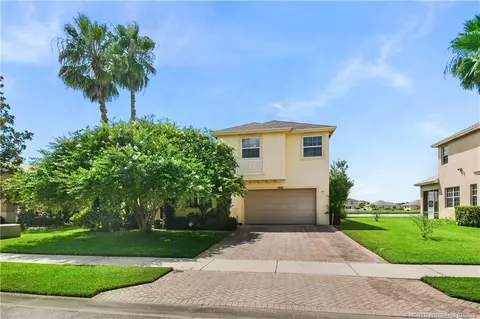 9902 E Verona Cir, Vero Beach, FL 32966