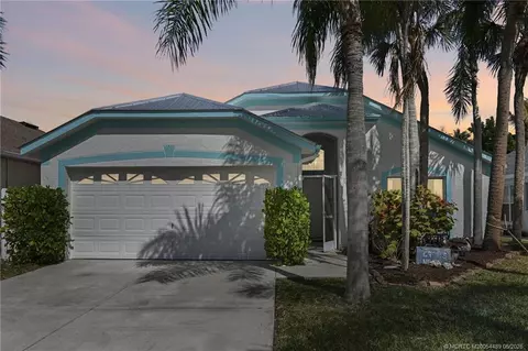 713 NW Waterlily Pl, Jensen Beach, FL 34957