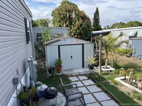 3081 E Mayaguana Ln, Atlantis, FL 33462 photo 38