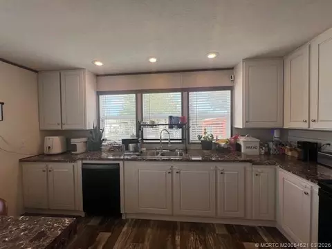 3081 E Mayaguana Ln, Atlantis, FL 33462 photo 12