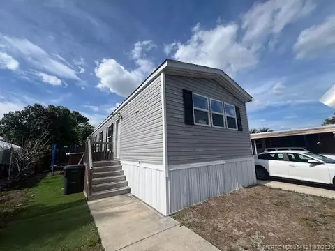 3081 E Mayaguana Ln, Atlantis, FL 33462 photo 4