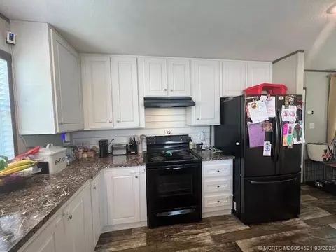3081 E Mayaguana Ln, Atlantis, FL 33462 photo 2